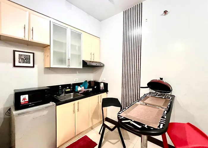 Cozy In Bgc Apartment