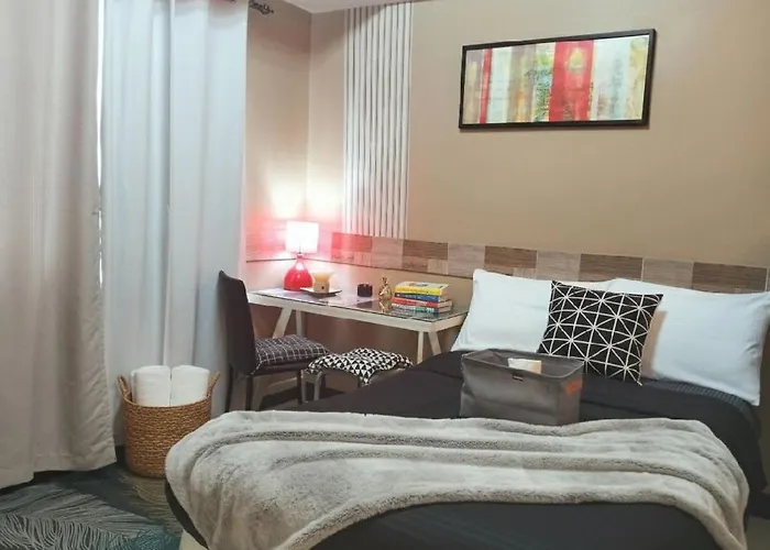 Cozy In Bgc *