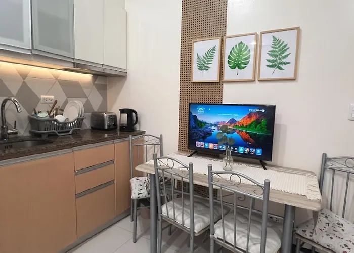 Cozy In Bgc Manila