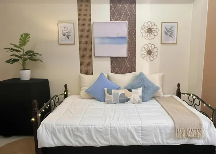 Cozy In Bgc Apartment *